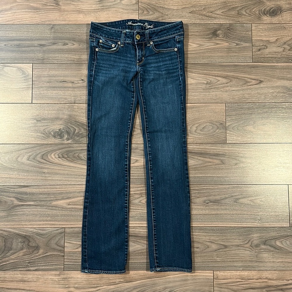 Women’s Straight Leg Stretch Jeans - Size: 2